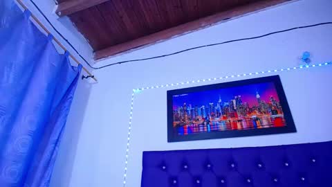  Annie  online show from 03.06.25