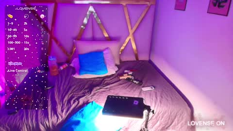 Sofia  online show from 12.04.24