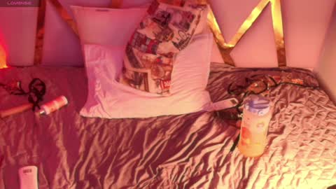 Sofia  online show from 12.10.24