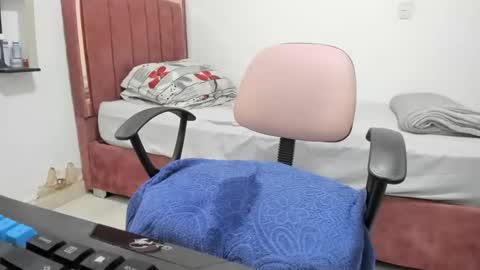 Andrea  online show from 10.10.25