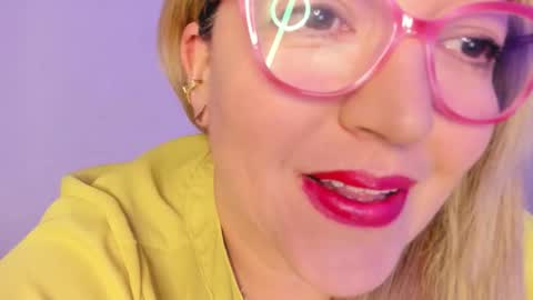 Nataly online show from 11.15.25