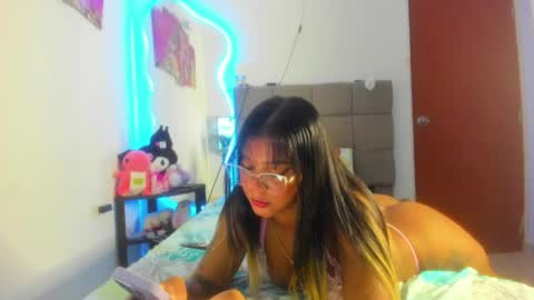 Snapshot of naty_coxx chatting on 05.04.26 NATY COXX online show from 05.04.26