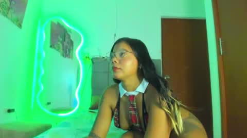 Snapshot of naty_coxx chatting on 06.07.26 NATY COXX online show from 06.07.26