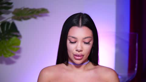 Naty online show from 12.21.24