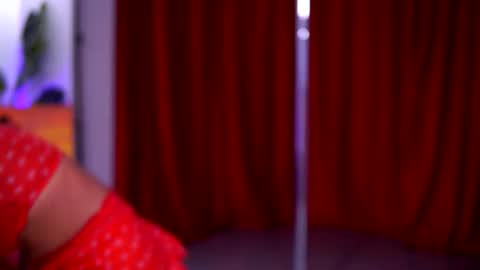 Snapshot of natydesiree chatting on 12.13.25 Naty online show from 12.13.25