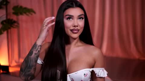 Naty online show from 04.15.26