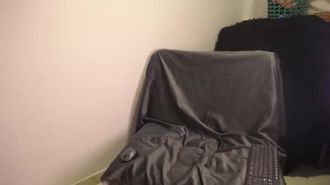      online show from 03.07.25