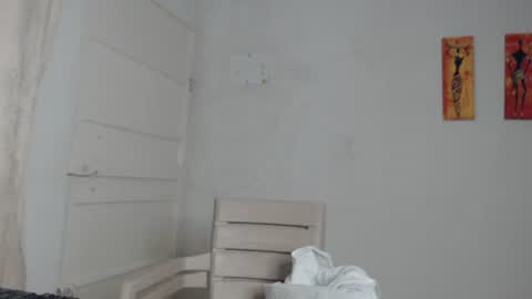 Snapshot of natzumi_mcqueen chatting on 01.11.25 Stella Mcqueen online show from 01.11.25