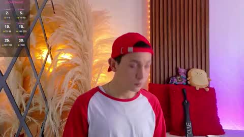 Christopher  Chris online show from 09.29.25