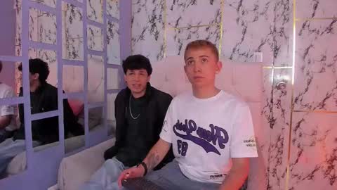 Christopher  Chris online show from 10.15.25