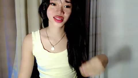 Snapshot of naughty_cutiepie chatting on 03.28.26 itsyourgirl kiara online show from 03.28.26