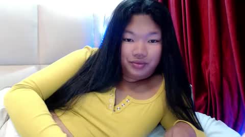 Snapshot of naughty_kate18 chatting on 10.18.25 KATE online show from 10.18.25
