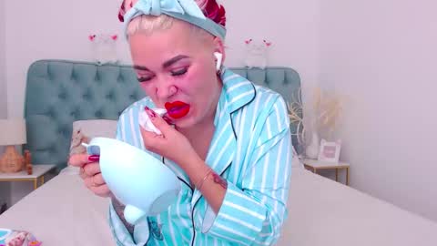 Maria  online show from 10.08.25