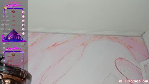 Snapshot of naughty_lizeth chatting on 10.11.25 lizeth  online show from 10.11.25