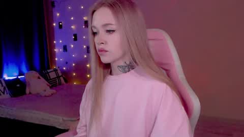 Snapshot of naughty_mablee chatting on 06.21.26 Mable online show from 06.21.26