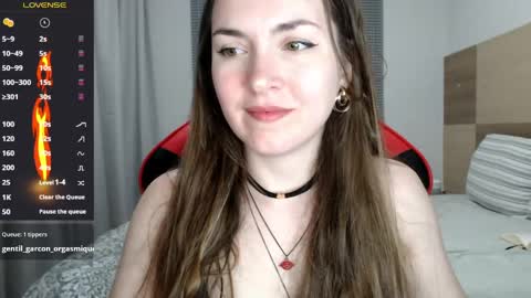 Snapshot of naughty_popa chatting on 04.24.26 Ann online show from 04.24.26