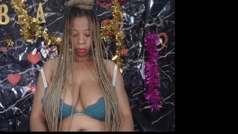 Snapshot of naughty_xxbunny chatting on 01.23.25 beauty online show from 01.23.25