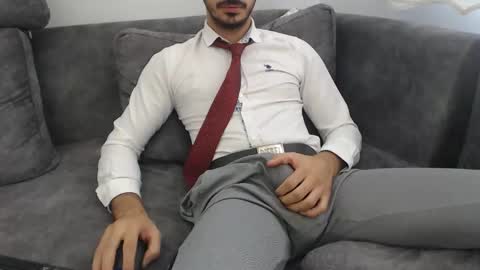 Snapshot of naughtyb00yy chatting on 09.12.25 naughty pervert masterboy online show from 09.12.25