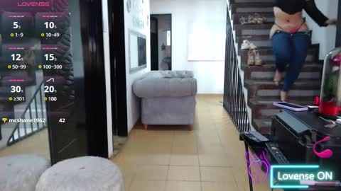 Snapshot of naughtyboss29 chatting on 03.08.25 Mariana online show from 03.08.25