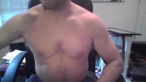 Snapshot of naughtybutnice6_9 chatting on 11.12.25 naughtybutnice6_9 online show from 11.12.25