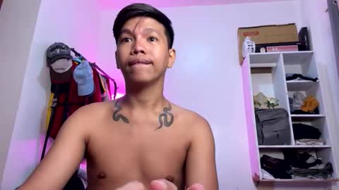 Snapshot of naughtybutsexy69 chatting on 11.16.25 Arch online show from 11.16.25