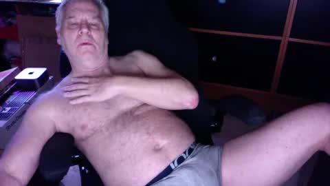 naughtydaddyla online show from 01.12.25