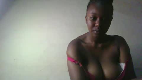 Shee online show from 02.11.26
