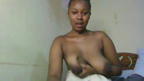 Shee online show from 02.23.26