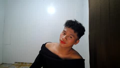 today is my birthday i hope i try yehaa for my fisrtime ever and i am waiting for pvt bby online show from 07.04.26