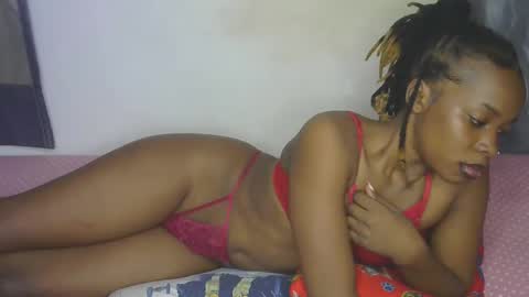 naughtyie online show from 11.25.25