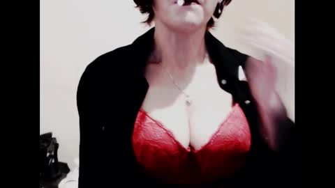 Snapshot of naughtyjenniferxx chatting on 01.13.26 Jenny online show from 01.13.26