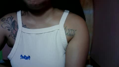 Snapshot of naughtymom_33 chatting on 01.09.26 naughtymom_33 online show from 01.09.26