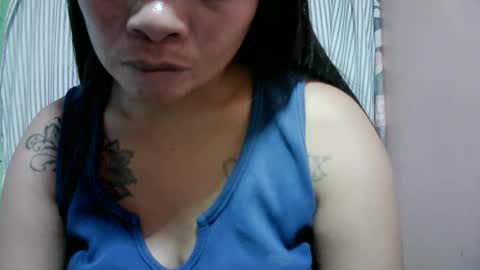 Snapshot of naughtymom_33 chatting on 02.03.26 naughtymom_33 online show from 02.03.26