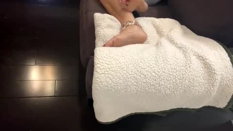 Snapshot of naughtynails4u chatting on 10.16.25 Naughty Nails online show from 10.16.25