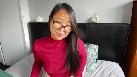 Gigi Chu  online show from 10.07.25