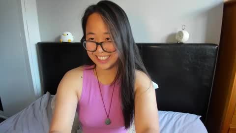 Gigi Chu  online show from 10.24.25