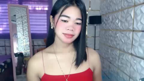 Snapshot of naughtyprincessmae chatting on 04.18.26 PrincessMae online show from 04.18.26