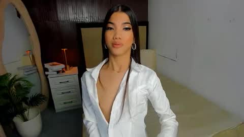 Cassie online show from 12.03.25