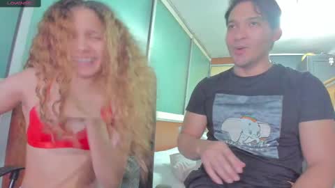 Snapshot of naugthtycurls chatting on 02.12.25 Arantxa online show from 02.12.25