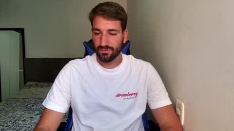 Snapshot of naugthy18boy chatting on 03.03.26 Nico online show from 03.03.26