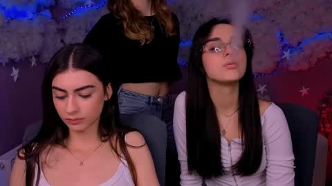 Naya online show from 04.20.26