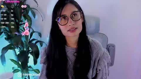 Naye  online show from 05.10.26