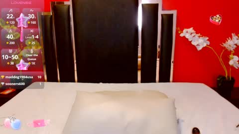 Lady Nayla online show from 02.04.25