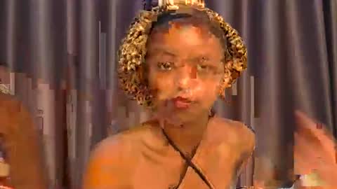 Snapshot of naylah18 chatting on 10.19.25 Britney online show from 10.19.25