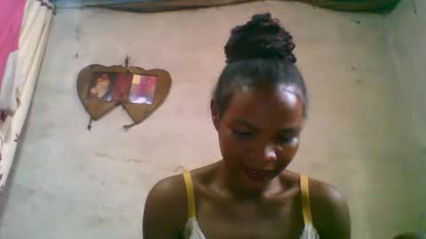 Snapshot of naylah313 chatting on 02.10.26 Nayla online show from 02.10.26