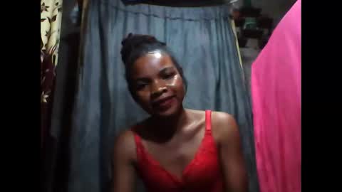 Snapshot of naylah313 chatting on 02.12.26 Nayla online show from 02.12.26