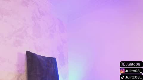 Snapshot of naylapot_ chatting on 01.20.25 Juli online show from 01.20.25