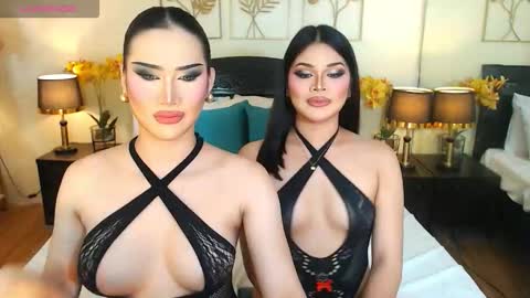 Snapshot of nayumi_edwards chatting on 01.07.26 F R A N Z I A online show from 01.07.26