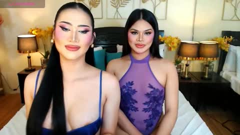 Snapshot of nayumi_edwards chatting on 01.11.26 F R A N Z I A online show from 01.11.26