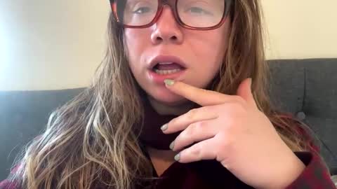 Nealiana online show from 12.02.24